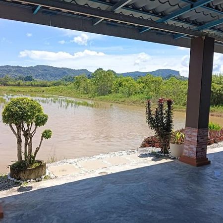 Damai D Homestay Kangar Kültér fotó