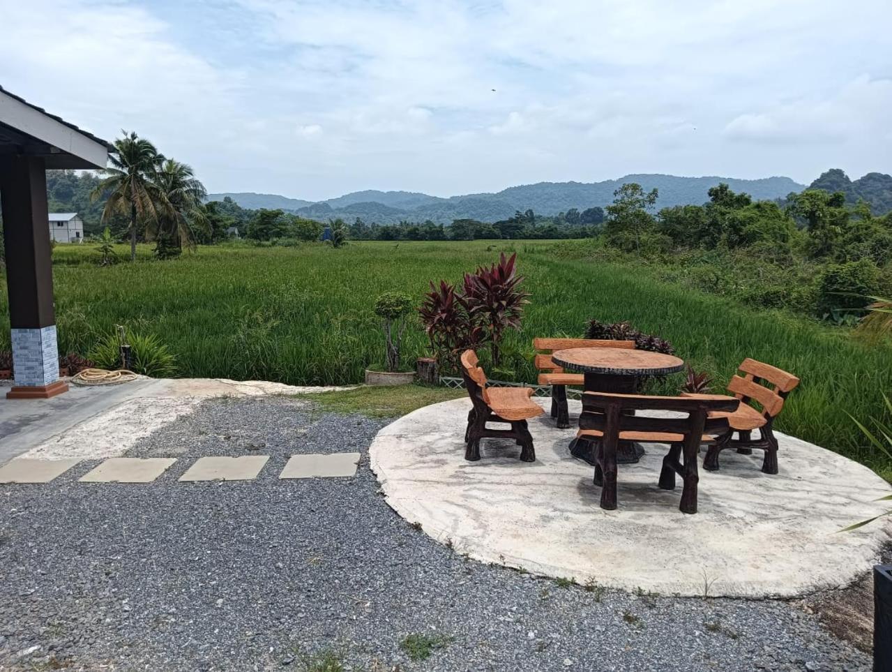 Damai D Homestay Kangar Kültér fotó